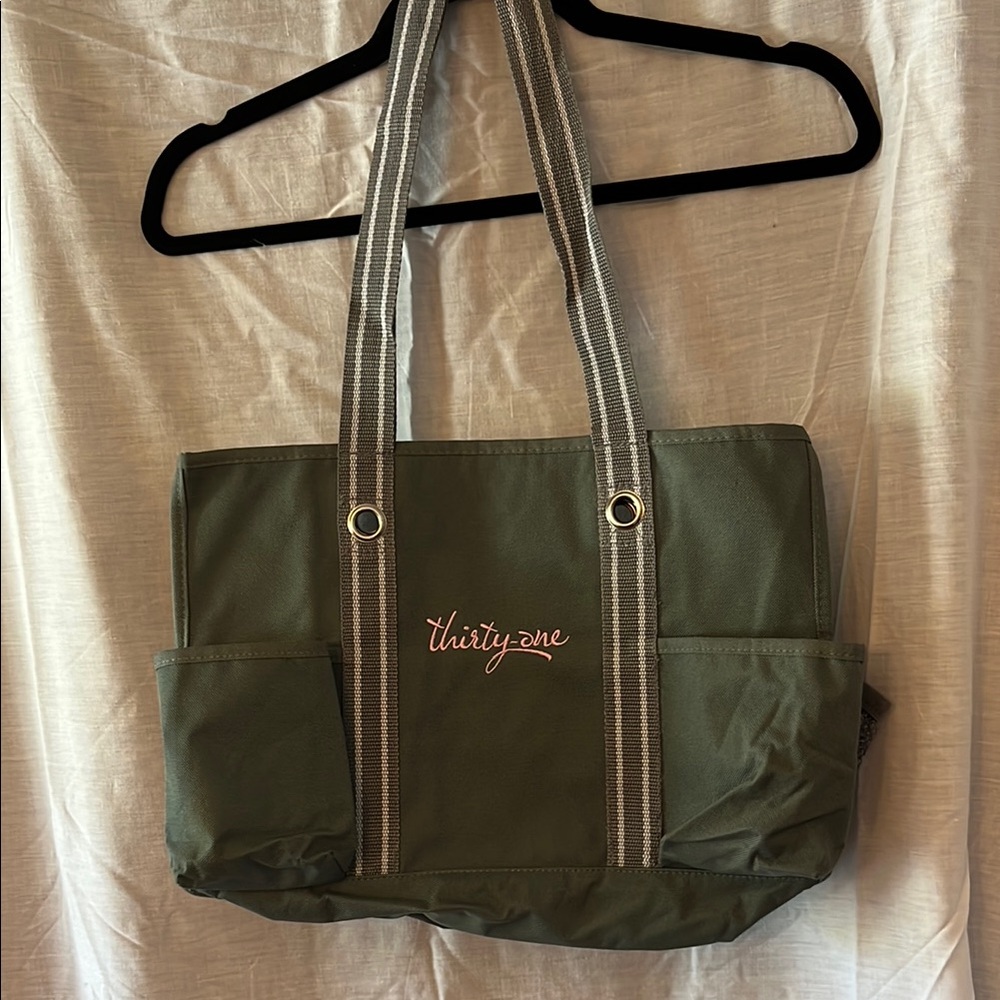 NWOT Thirty-One Gray Tote Bag